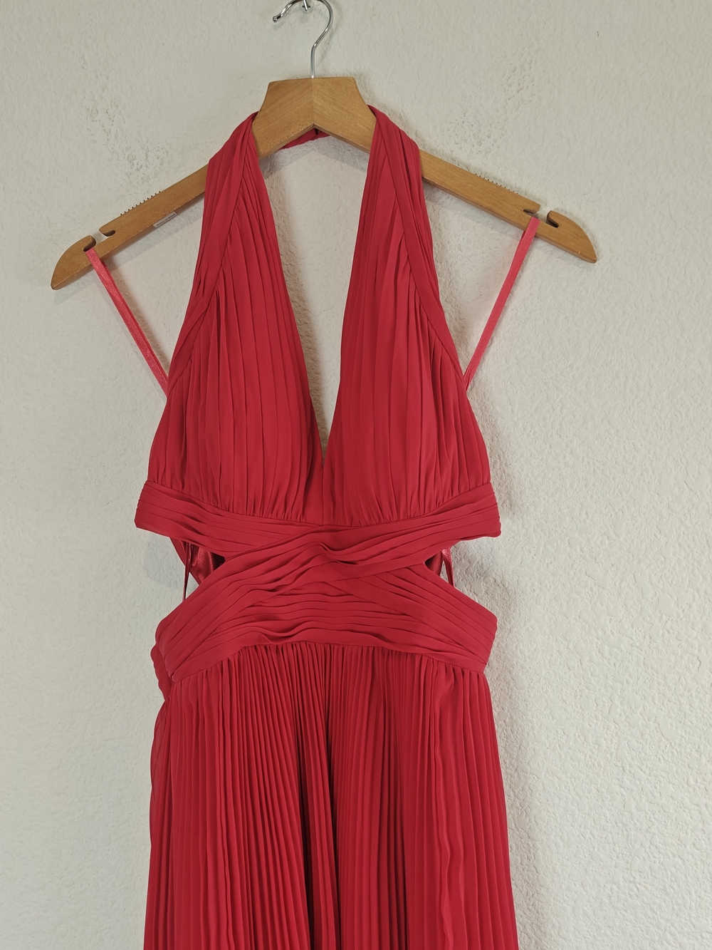 Hailey by Adrianna Papell Pink Pleated Halter Cocktail Dress Cutout Waist Size 0 - Picture 6 of 16